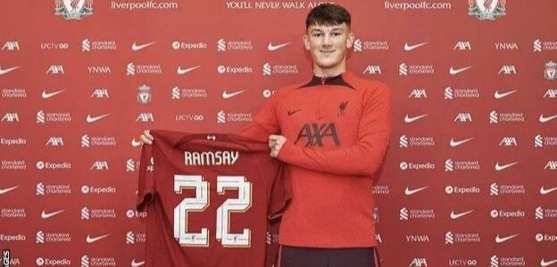 斯洛特1句话贬低拉姆塞？惨淡战绩下的残酷坦诚，他的帅位真要崩？